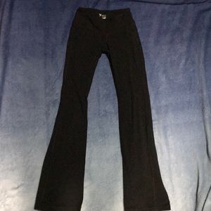 Black sport leggings